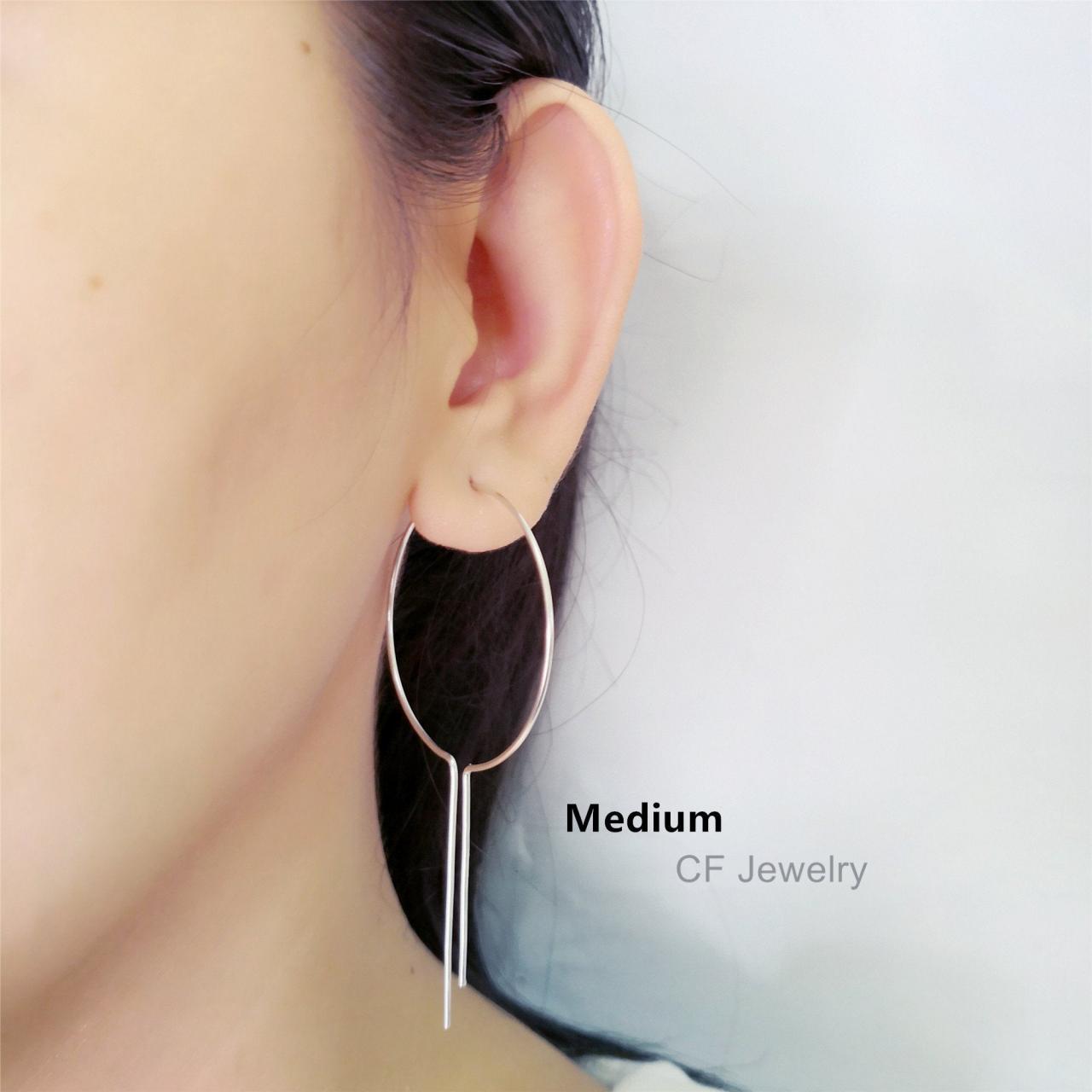 Minimal Medium Delicate Hoop Earrings